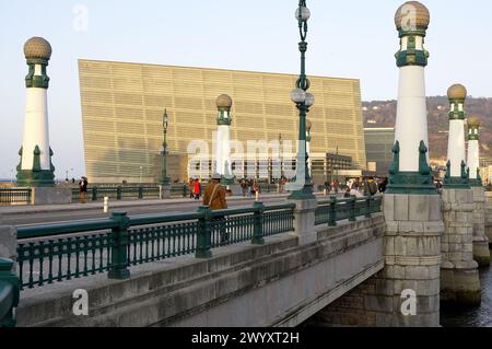 Zurriola bridge, Urumea river, Kursaal Center, by Rafael Moneo. San Sebastián. Spain. Stock Photo