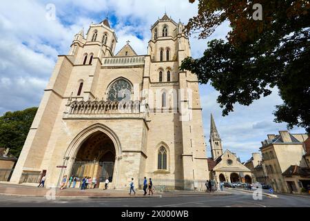 Cathedrale St-Benigne, Dijon, Cote d'Or, Burgundy Region, Bourgogne, France, Europe. Stock Photo