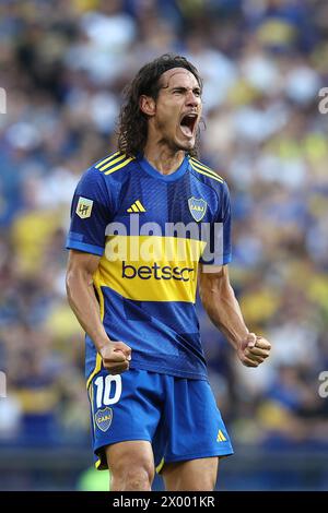 Boca Juniors' Uruguayan striker Edinson Cavani celebrates after scoring ...