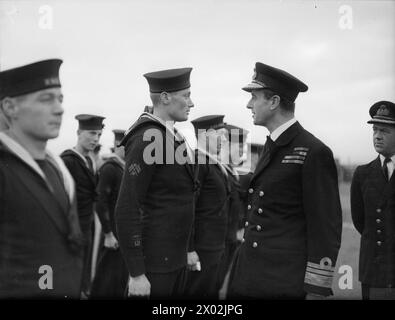 LORD LOUIS MOUNTBATTEN AT A COMBINED OPERATION CENTRE. DUNDONALD CAMP ...