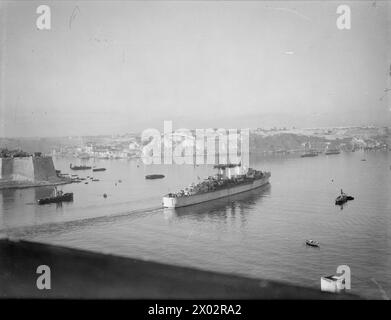 THE ARRIVAL OF HM CRUISER WELSHMAN IN MALTA. 15 JUNE 1942. - The ...