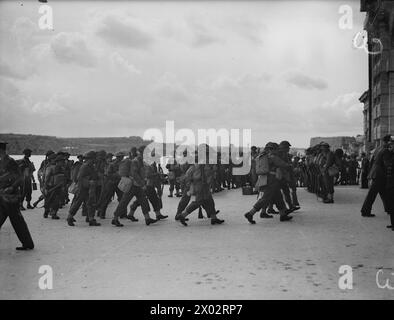 BRITISH REINFORCEMENTS FOR MALTA. 27 JANUARY 1942, GRAND HARBOUR. THE ...