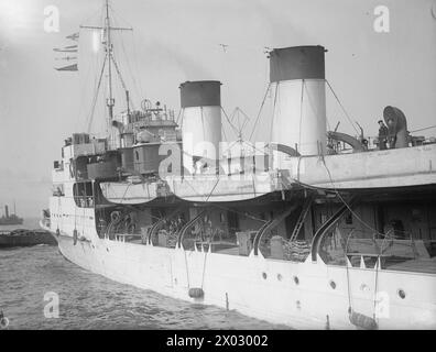 HMS PRINCESS JOSEPHINE CHARLOTTE, BRITISH LANDING SHIP (SMALL). 14 ...