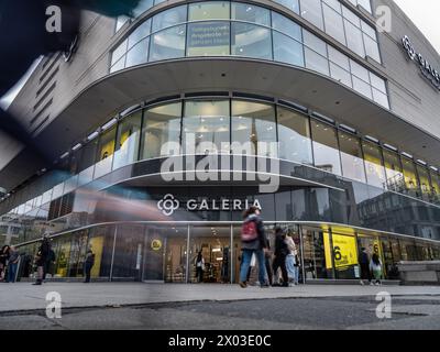 09 April 2024, Hesse, Frankfurt/Main: The Galeria store on Frankfurt's Zeil at the Hauptwache. Photo: Frank Rumpenhorst/dpa Stock Photo