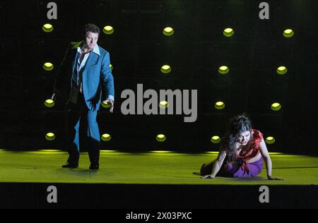 Piotr Beczala (Don Jose), Aigul Akhmetshina (Carmen) in CARMEN at the Royal Opera House, Covent Garden, London WC2  05/04/2024 music: Georges Bizet  libretto: Henri Meilhac & Ludovic Halevy  dramaturg: Elisa Zaninotto  conductor: Antonello Manacorda  set design: Paulo Fantin  costumes: Carla Teti  lighting: Alessandro Carletti  director: Damiano Michieletto Stock Photo