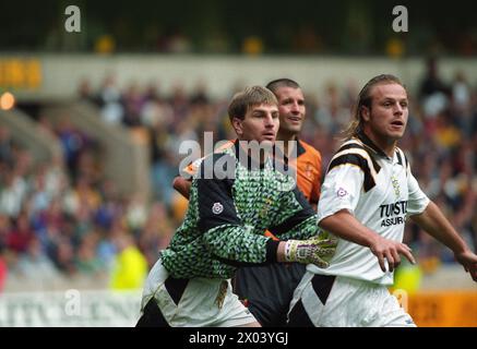 Wolverhampton Wanderers v Port Vale at Molineux 1/10/94 2-1 Port Vale goalkeeper Paul Musselwhite and Robin van der Laan Stock Photo