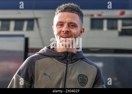 Jordan Williams of Barnsley arrives during the Sky Bet League 1 match Stevenage vs Barnsley at Lamex Stadium, Stevenage, United Kingdom. 9th Apr, 2024. (Photo by Mark Cosgrove/News Images) in Stevenage, United Kingdom on 4/9/2024. (Photo by Mark Cosgrove/News Images/Sipa USA) Credit: Sipa USA/Alamy Live News Stock Photo