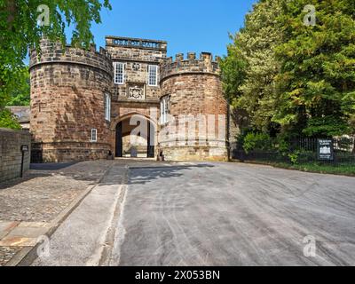 UK, North Yorkshire, Skipton, Skipton Castle Gatehouse. Stock Photo