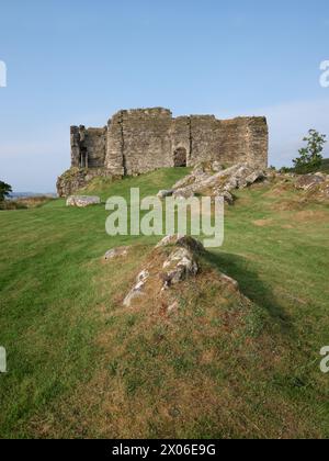 Castle Sween, also known as Caisteal Suibhne, and Caistéal Suibhne, is located on the eastern shore of Loch Sween, in Knapdale Argyll, Scotland UK Stock Photo