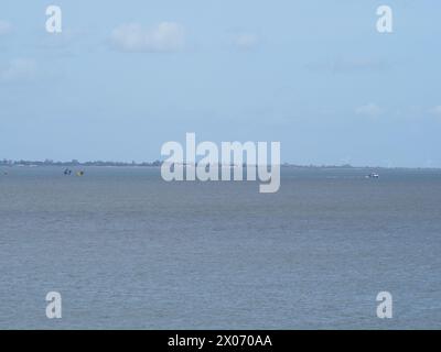 Sheerness, Kent, UK. 10th Apr, 2024. Thames shipwreck SS Richard Montgomery survey by Port of London vessel Maplin, which was seen surveying the seabed to the east of the wreck. The wreck sank with 1400 tons of explosives back in 1944 1.5 miles off Sheerness. YouTuber 'Into the Shadows' published a video yesterday stating April 2024 as the preliminary date for the wreck's masts to be cut off (source of date unverified). Credit: James Bell/Alamy Live News Stock Photo