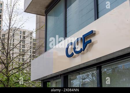 Sign and logo of a branch of the Crédit commercial de France (CCF) banking group, a bank which previously operated in France under the HSBC brand Stock Photo