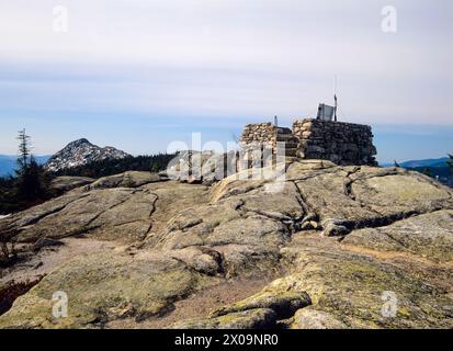 Middle Sister Groundhouse (fire tower) on Middle Sister Mountain in Albany, New Hampshire USA. This fire tower was in operation from 1927-1948. Stock Photo