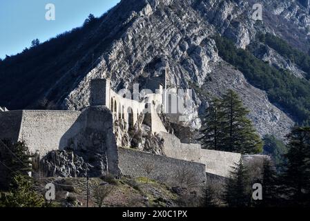 Sisteron Citadel, Fortress, Fort or Castle & La Baume Rock Formation Alpes-de-Haute-Provence Provence France Stock Photo