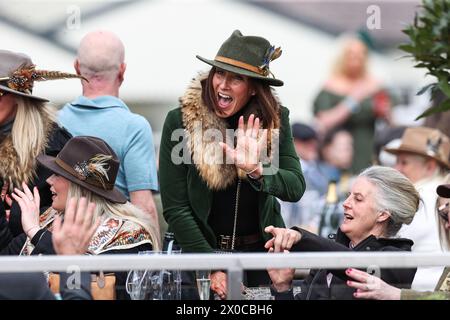Racegoers during the Randox Grand National 2024 Opening Day at Aintree Racecourse, Liverpool, United Kingdom, 11th April 2024  (Photo by Mark Cosgrove/News Images) Stock Photo