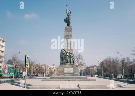 Monument To The Heroes Of Leninist Colonization. Chisinau. Capital Of 