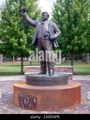New labor history plaza highlights AFL-CIO president Soderstrom in Streator, Illinois Stock Photo