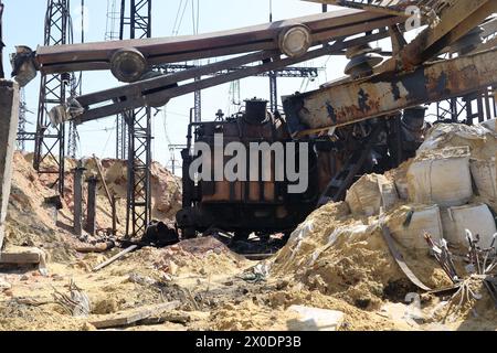 Non Exclusive: KHARKIV, UKRAINE - APRIL 10, 2024 - An energy facility is damaged by Russian shelling, Kharkiv, northeastern Ukraine. Stock Photo