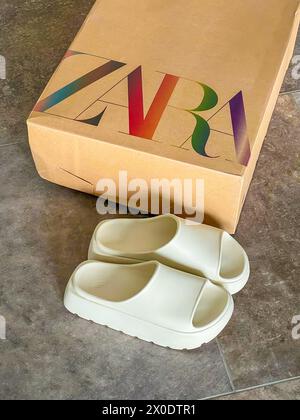 riceボックス　Zara  アルファベットオーナメント 引き出し付きラッカー ジュエリー ボックス | Zara Home 日本/Japan