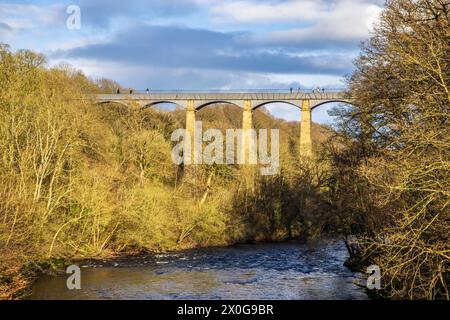 The Pontcysyllte Aqueduct over the River Dee, Llangollen, Denbighshire, North Wales Stock Photo