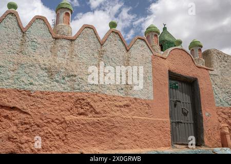 Ethiopia, East Hararghe, Harar, old walled city, small minarets on wall of mosque Stock Photo