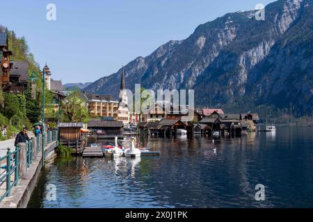 Hallstatt, Upper Austria, Austria. 12th Apr, 2024. Famous Austrian City of Hallstatt during the spring time. Hallstatt is a village on Lake Hallstatt's western shore in Austria's mountainous Salzkammergut region. Its 16th-century Alpine houses and alleyways are home to cafes and shops. The city is especially popular with Chinese tourists; so popular in fact, that China built a replica of the city, which opened in 2012. (Credit Image: © Andreas Stroh/ZUMA Press Wire/Alamy Live News) EDITORIAL USAGE ONLY! Not for Commercial USAGE! Stock Photo