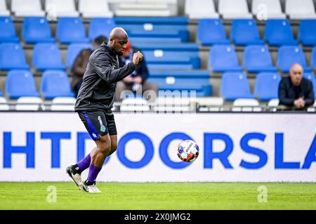 Doetinchem, Nederland. 12th Apr, 2024. DOETINCHEM, 12-04-2024, Stadium De Vijverberg, football, Dutch Eredivisie, season 2023/2024, Match between De Graafschap and Telstar. Telstar player Danzell Gravenberch Credit: Pro Shots/Alamy Live News Stock Photo