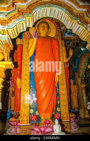 Balapitya Purana Viharay, Sri Lanka. 07. 02. 2023 Sri Pushparama temple interior. figures depicting entire history Buddha, starting from birth. Stock Photo