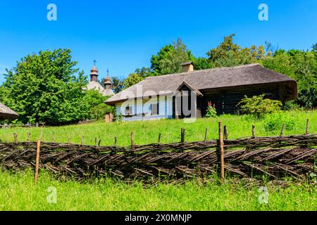 Ancient traditional ukrainian rural house in Pyrohiv (Pirogovo) village near Kiev, Ukraine Stock Photo