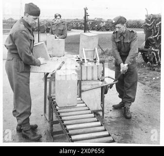 PHOTOGRAPHS TAKEN AT A MOBILE PETROL FILLING CENTRE R.A.S.C. - Showing the washing machine in operation Photographic negative , British Army Stock Photo