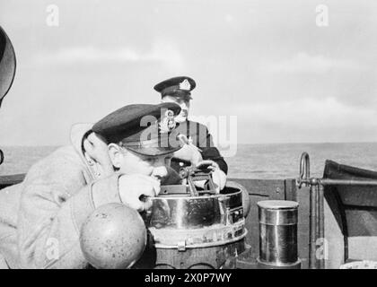 MINESWEEPING. 1940, ON BOARD THE MINESWEEPER, HMT CAYRIAN, SHOWING LIFE ...