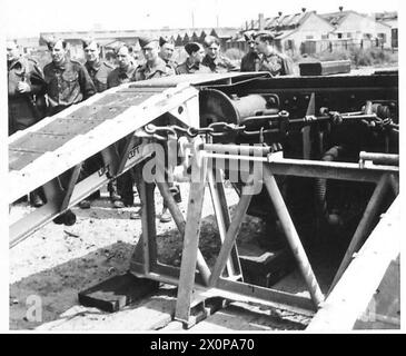 Tank Front Ramp The Warrell 50-ton tank ramp, its assembly method, and associated truck ...