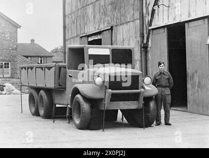 DUMMY VEHICLES AND EQUIPMENT USED FOR DECEPTION DURING THE SECOND WORLD WAR - Inflatable 3-ton lorry Stock Photo