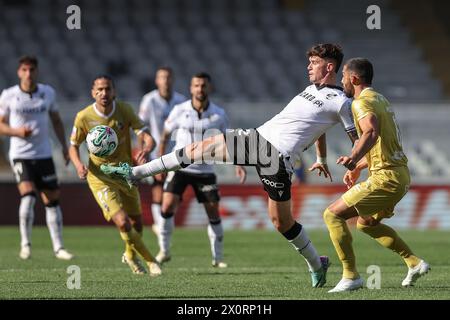 Guimarães, 04/13/2024 - Vitória Sport Clube hosted Sporting Clube Farense this afternoon at the D. Afonso Henriques Stadium in a game counting for the 29th round of the I League 2023/2024. Adrian Butzke (Miguel Pereira/Global Imagens) Credit: Atlantico Press/Alamy Live News Stock Photo