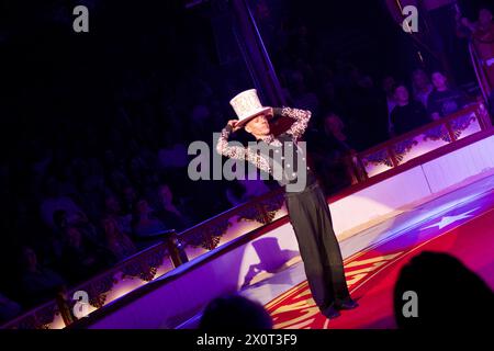 Cologne, Germany, April 12, 2024. Art fans with many celebrities attend the premiere show of Roncalli Circus and Theater. Stock Photo