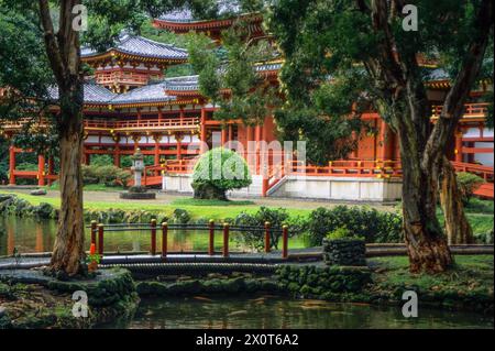 Oahu, Hawaii, USA - Byodo-In Temple, Valley of the Temples.  A replica of the Buddhist temple at Uji, Kyoto Prefecture, Japan. Stock Photo