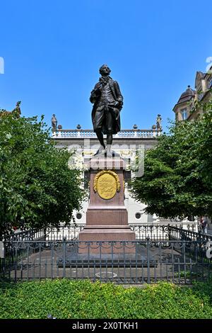 The Goethe Memorial, a bronze statue on the Naschmarkt square. It was created by Carl Seffner (1861–1932). Stock Photo