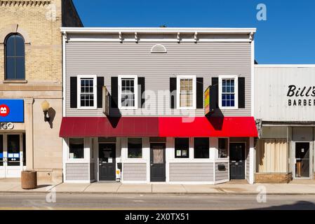 Marengo, Illinois - United States - April 8th, 2024: Downtown building and storefront on South State Street in Marengo, Illinois, USA. Stock Photo