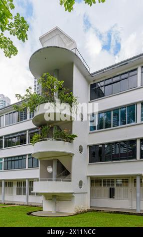 Singaporean Streamline Moderne architectural style buildings in the Tiong Bahru Estate, Singapore Stock Photo