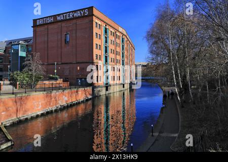 The British Waterways building on the Nottingham and Beeston Canal, Castle Wharf, Waterfront area of Nottingham city, Nottinghamshire, England, UK Stock Photo