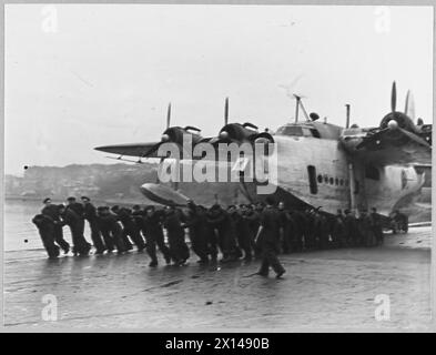 AUSTRALIAN AIR CREWS - (Picture Issued 1943) Australians All - Left To ...