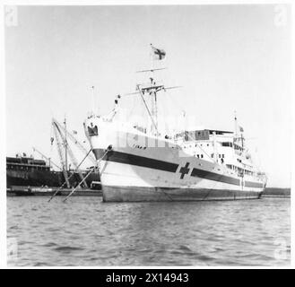 MATERIALS ARRIVING IN THE M.E. - Pictures of a captured Italian Hospital ship, at one of theports in the Middle East British Army Stock Photo