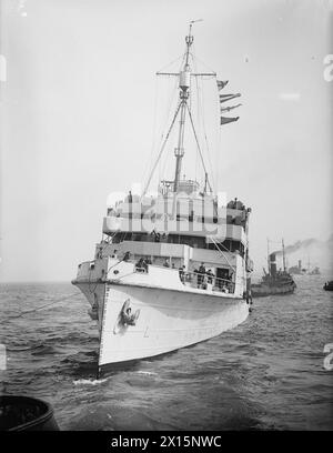 HMS PRINCESS JOSEPHINE CHARLOTTE, BRITISH LANDING SHIP (SMALL). 14 ...