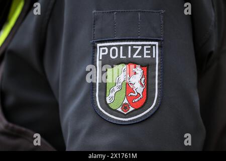 01.04.2024, Köln, Polizei Symbolfoto Nordrhein-Westfalen Deutschland *** 01 04 2024, Cologne, Police Symbol photo North Rhine-Westphalia Germany Stock Photo