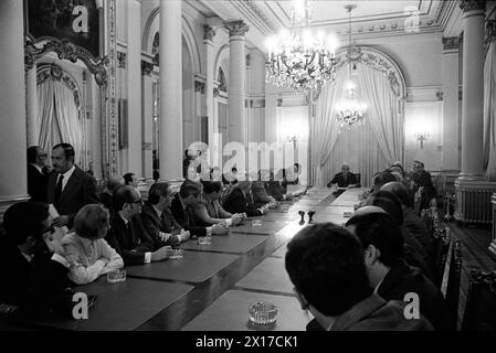 Argentine newspaper editors meeting at the Government House (Casa Rosada) with de facto President Alejandro Agustín Lanusse, Buenos Aires, 1972. Stock Photo