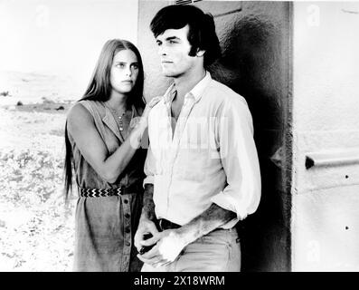 Daria Halprin, Mark Frechette, on-set of the film, 'Zabriskie Point', MGM, 1970 Stock Photo