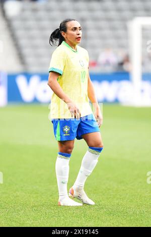 Columbus, Ohio United States. 9th April, 2024. Canada Goalkeeper Kailin ...