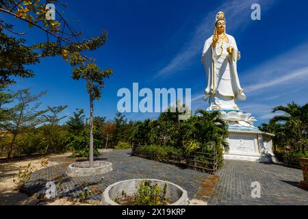 The Chua Binh Nhon temple at Mui Ne in Vietnam Stock Photo