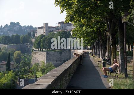 Piattaforma di Santa Grata of Mura veneziane di Bergamo (Venetian walls of Bergamo) from XVI century and Seminario Vescovile Giovanni XXIII (Episcopal Stock Photo