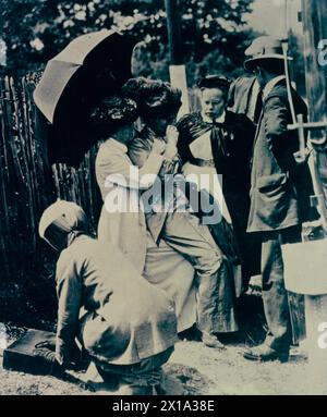 Emmeline Pankhurst, a leader of the women's suffrage movement in the UK ...