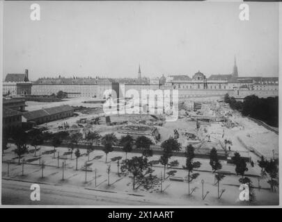 Vienna 1, Heldenplatz (square), start of construction works of the new castle: view from direction art history museum across earth works, builders' hut at outer castle gate direction Leopold section of the castle, 1881 - 18810101 PD1216 - Rechteinfo: Rights Managed (RM) Stock Photo